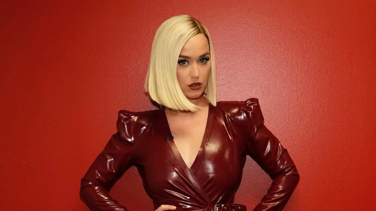 Cantante Katy Perry agradece apoyo de la comunidad LGBT+