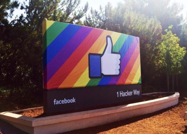 Facebook uno de los mejores lugares para trabajar LGBTQ+ 2022