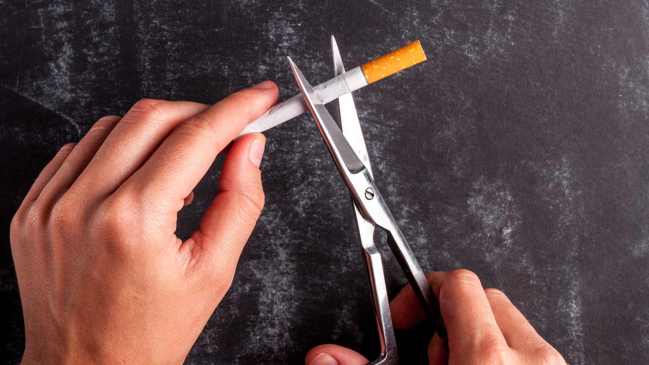 fumar-riesgos-VIH-persona fumar riesgos vih persona afectar