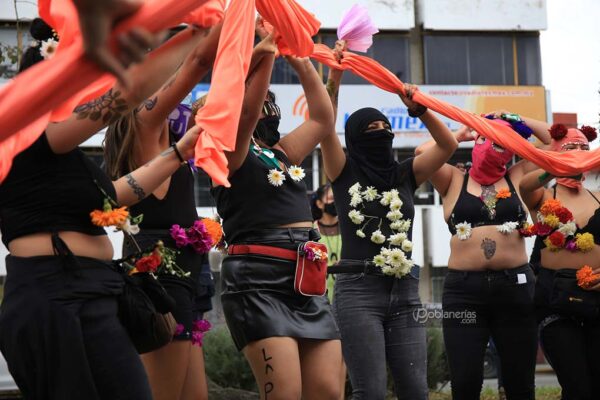 marcha de las putas puebla manifestaciones lgbt 2021