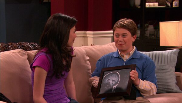 nevel icarlt fuckboy bitch boy