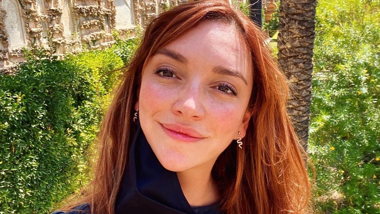 La actriz mexicana Regina Blandón mostró su orgullo al ser considerada el crush de las lesbianas mexicanas