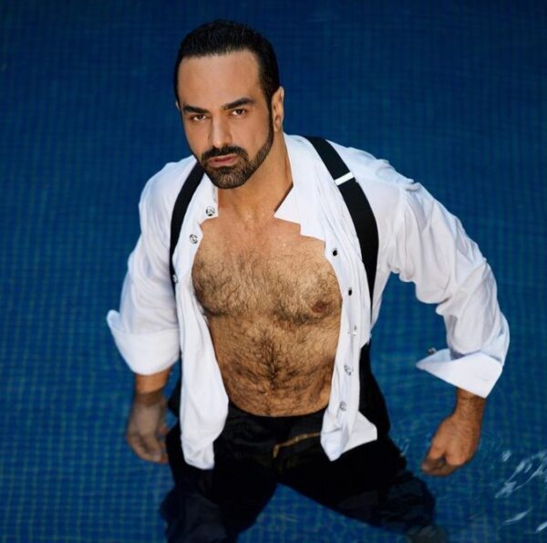 Actor Ariel Miramontes compartió fotos en Instagram