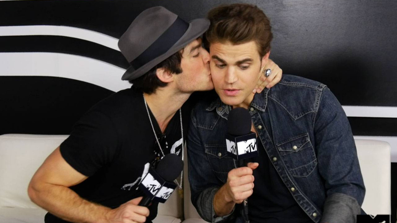 Veces que Paul Wesley e Ian Somerhalder emocionaron con bromance - Homosensual Veces que Paul Wesley e Ian Somerhalder emocionaron con bromance - Homosensual