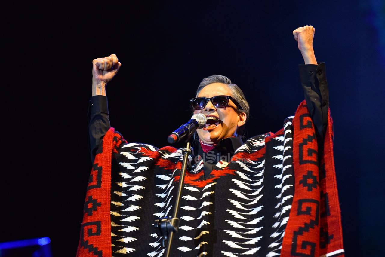 chavela vargas mujeres famosas enamoraron frida kahlo