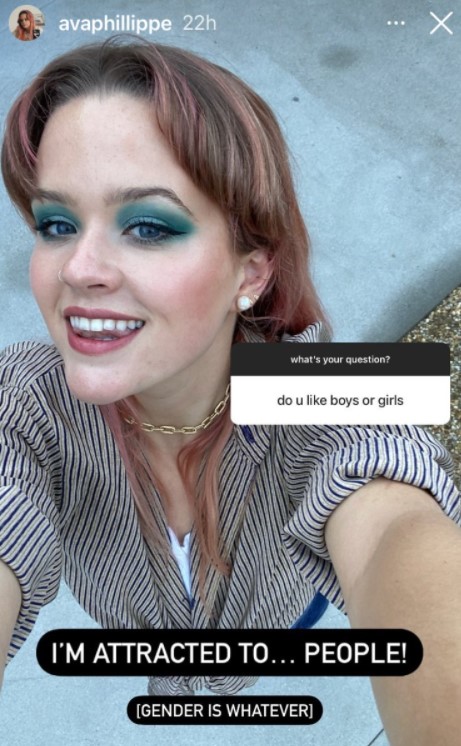 Ava Phillippe la hija de Reese Witherspoon, habló sobre su sexualidad y comentó que se siente atraída por las personas y no por un género en específico