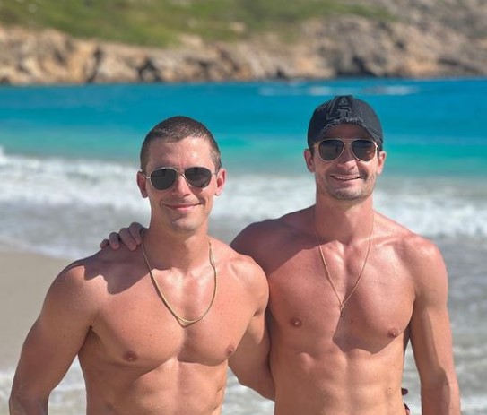 Antoni Porowski nuevas fotos en Instagram con su novio