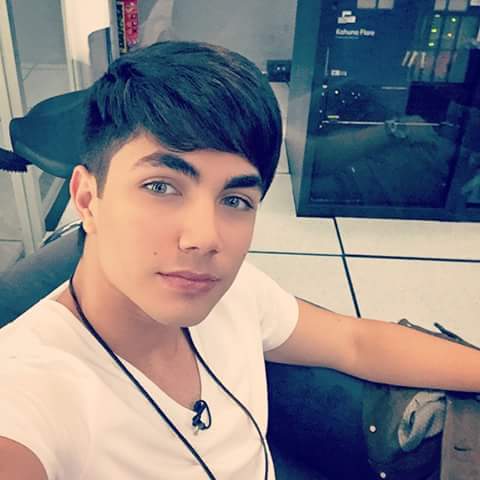 selfie actor ángeles