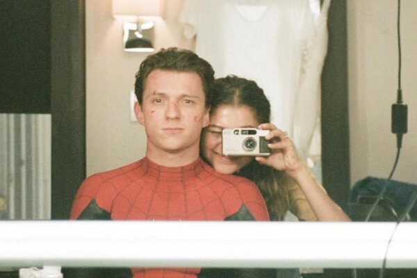 spider man selfie
