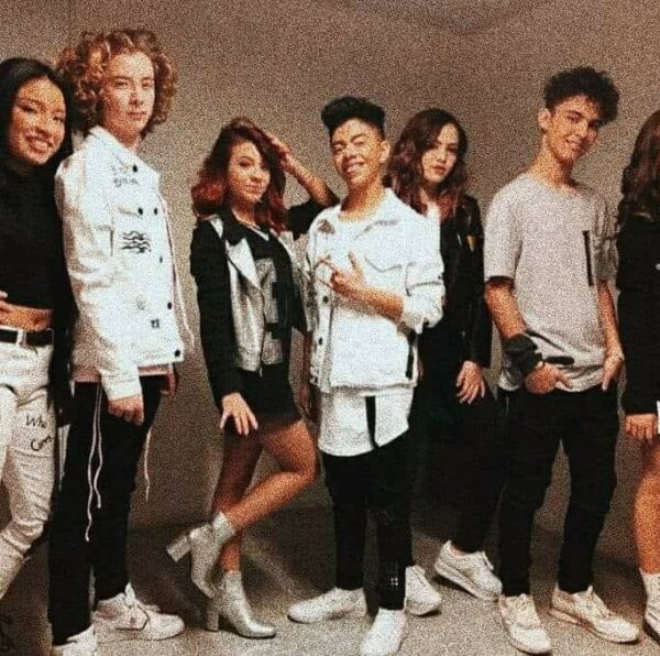 tres 8 uno grupo música