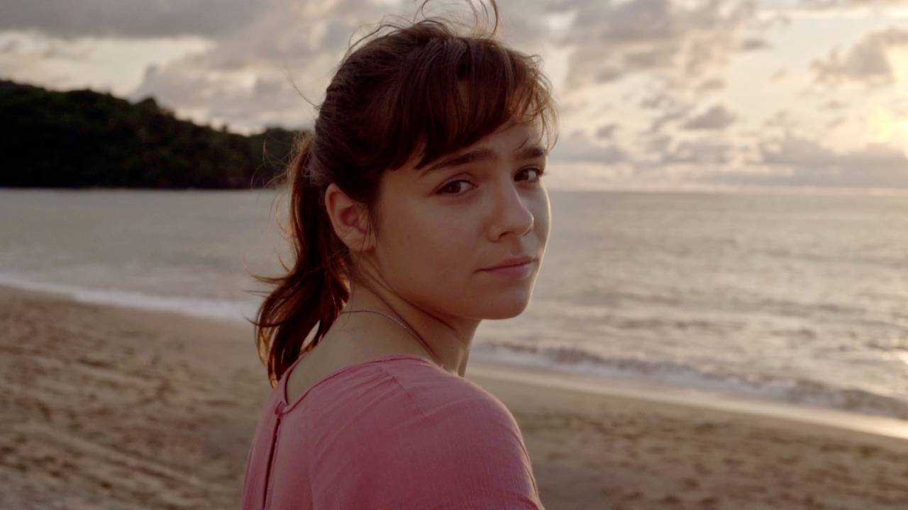 ultimos-recuerdos-abril Cortometrajes lésbicos en español sobre parejas