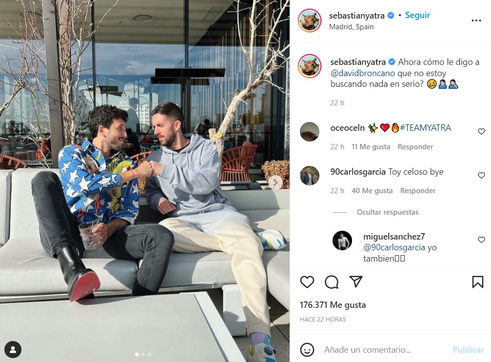 Las veces que Sebastián Yatra ha 'coqueteado' con hombres