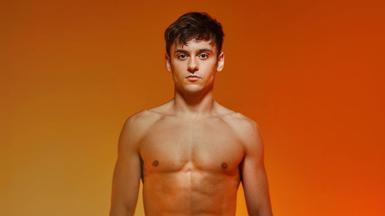 Tom Daley clacavista británico participa en carrera para recaudar dinero para la caridad