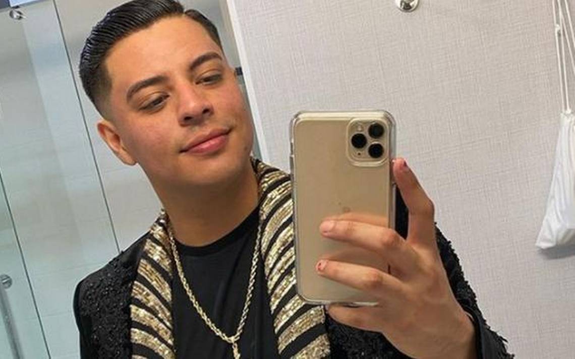 Eduin Caz vocalista de Grupo Firme