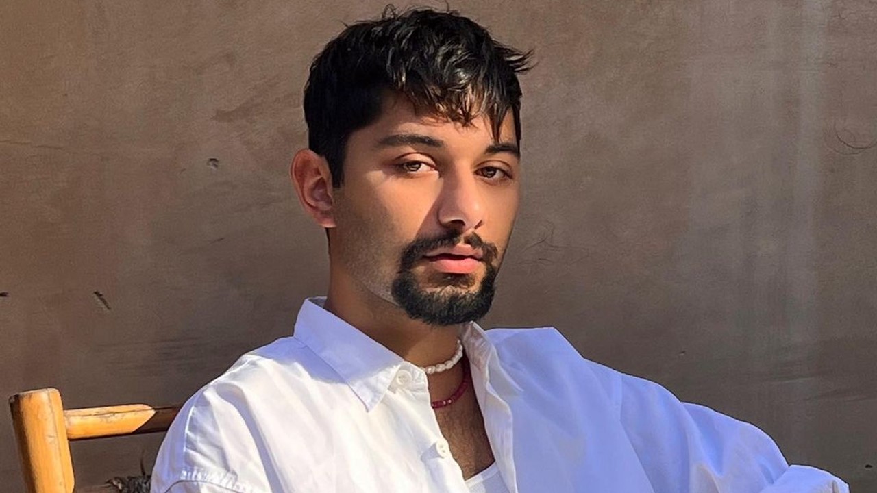 Mark Indelicato actor gay que interpretara a un personaje bisexual en la seri de amazon prime video With Love