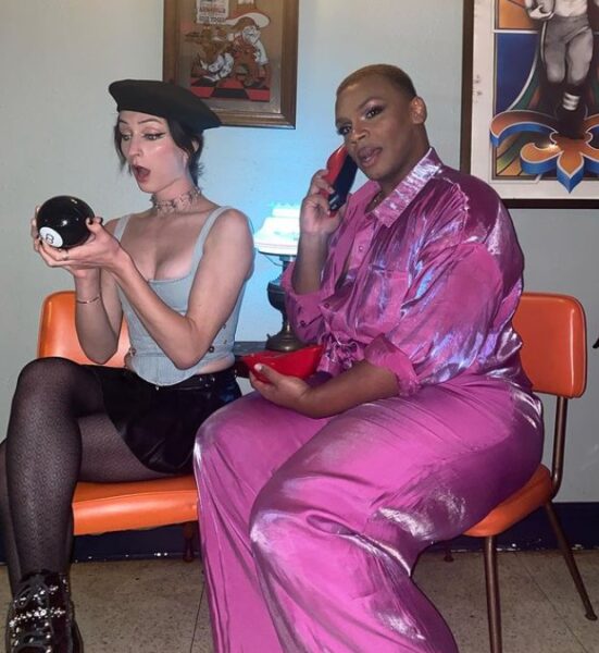 Armand Fields y Jesse James Keitel en el set de grabación