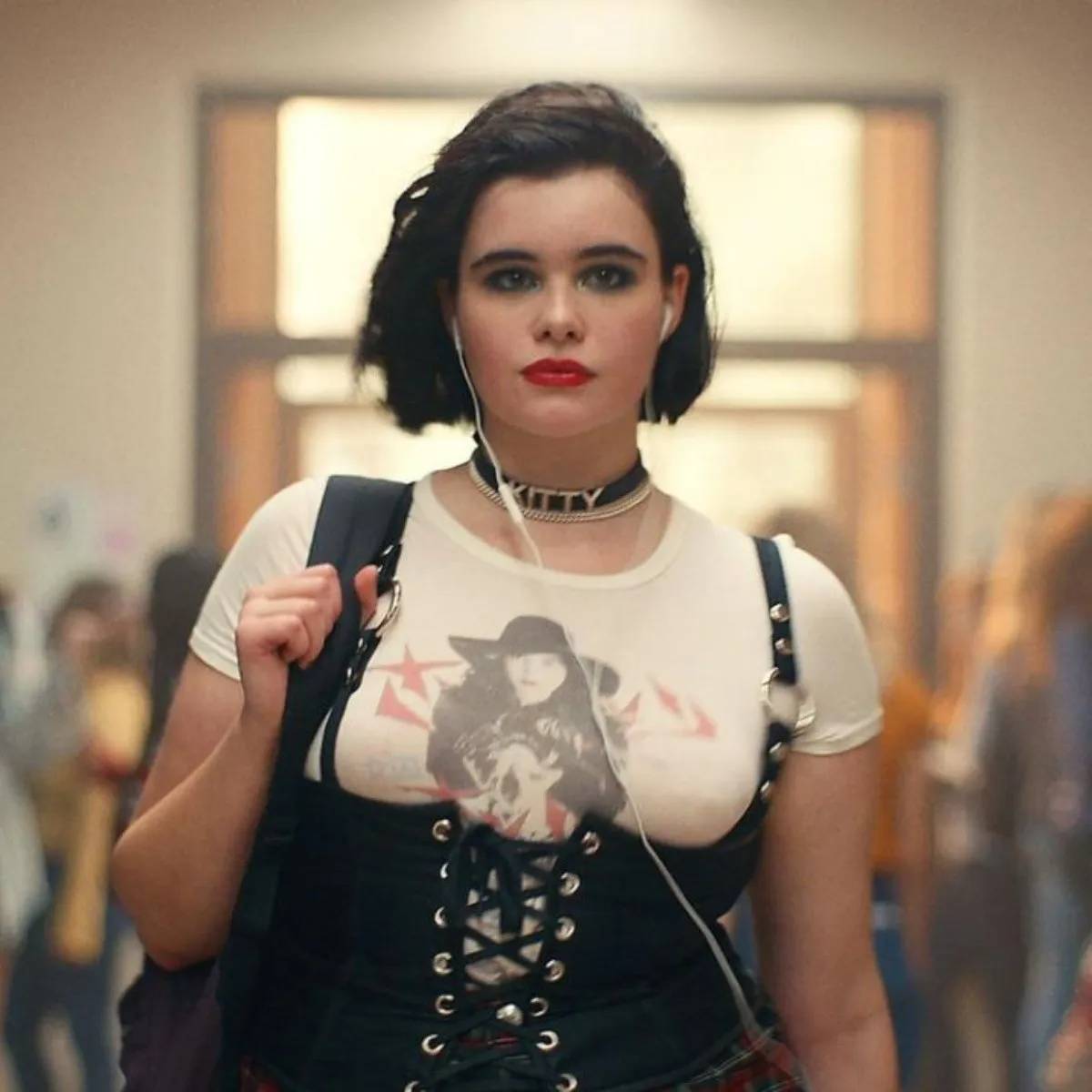 Barbie Ferreira es Kat Hernández en Euphoria