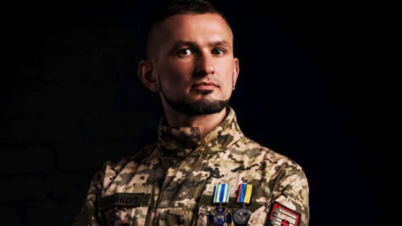 Viktor Pylypenko soldado gay ucraniano
