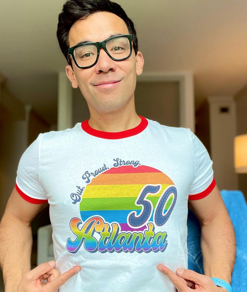 conrad ricamora actores gay fire island película