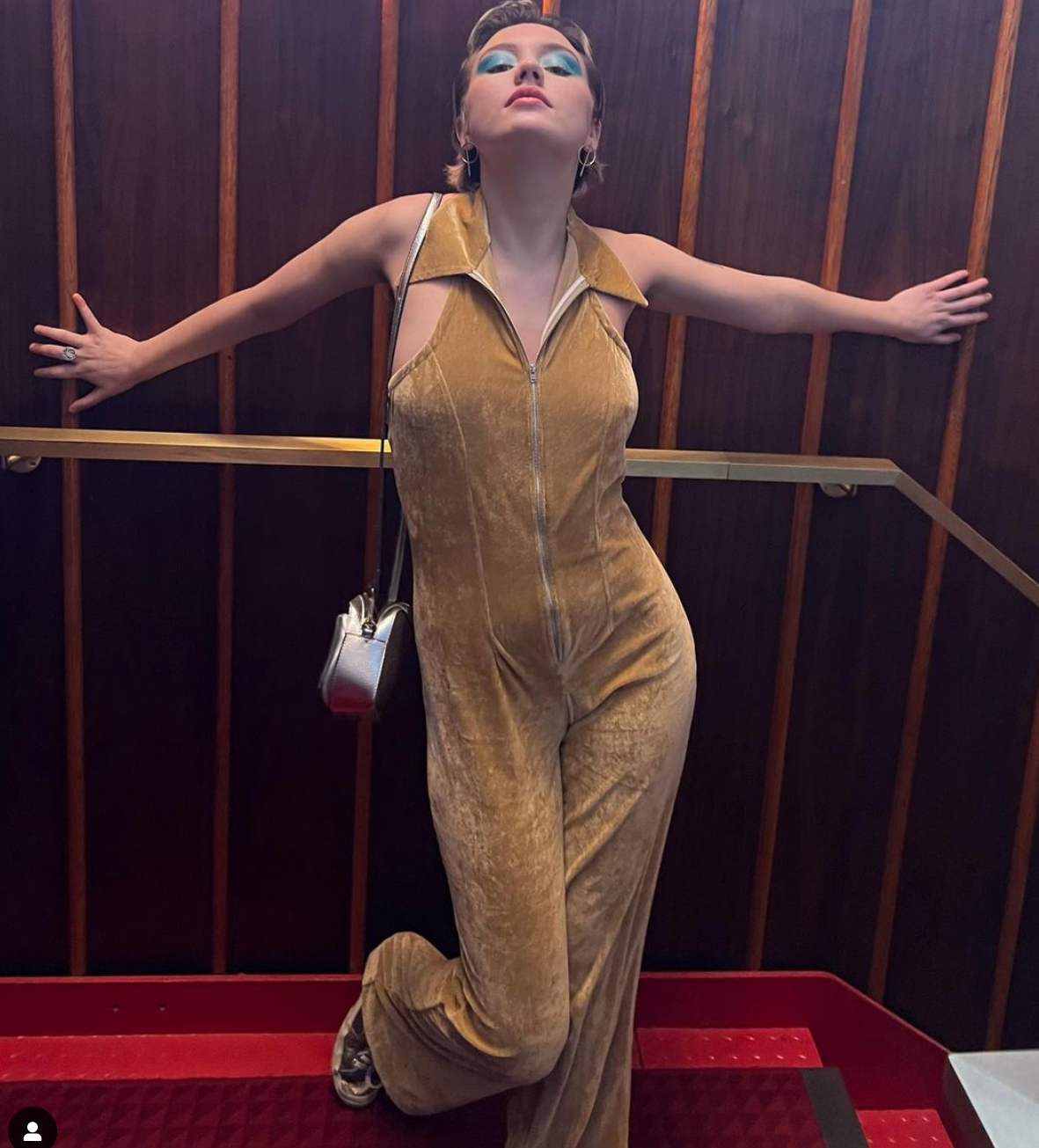 heartstopper personajes lgbt kizzy edgell vida real persona no binaria