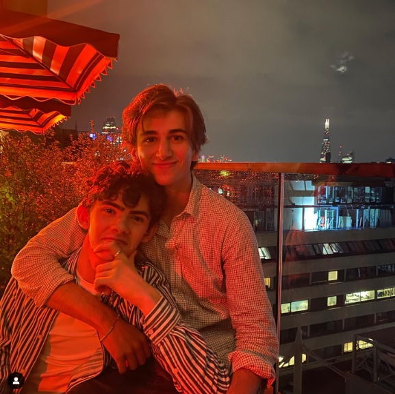 Fotos de Sebastian Croft y Joe Locke