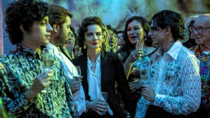 reparto actrices actores de Tengo que morir todas las noches estreno tráiler fotos