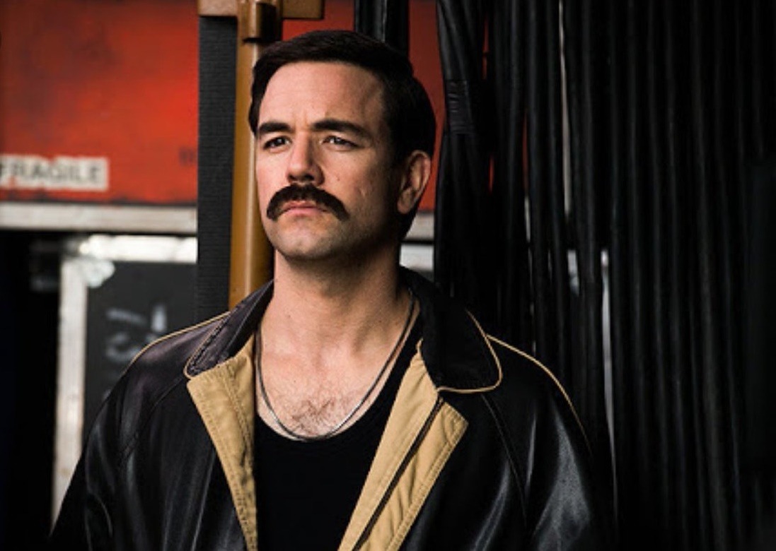 Aaron McCushker es Jim Hutton novio de Freddie Mercury en Bohemian Rhapsody