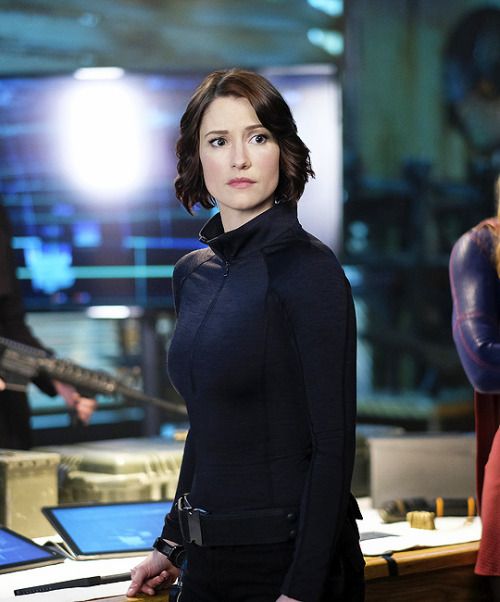 alex danvers chyler leigh famosos famosas personajes lgbt cariño