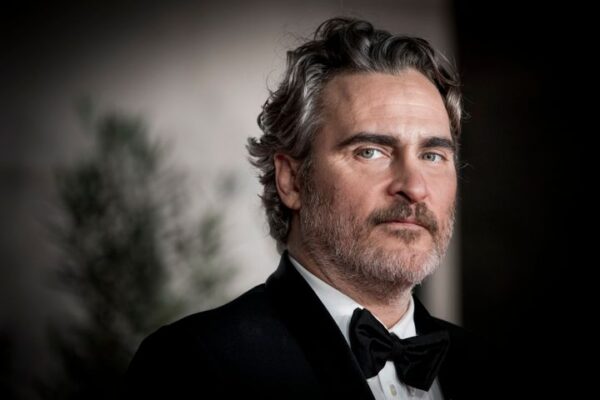 joaquín phoenix famosos famosas negaron interpretar personajes lgbt