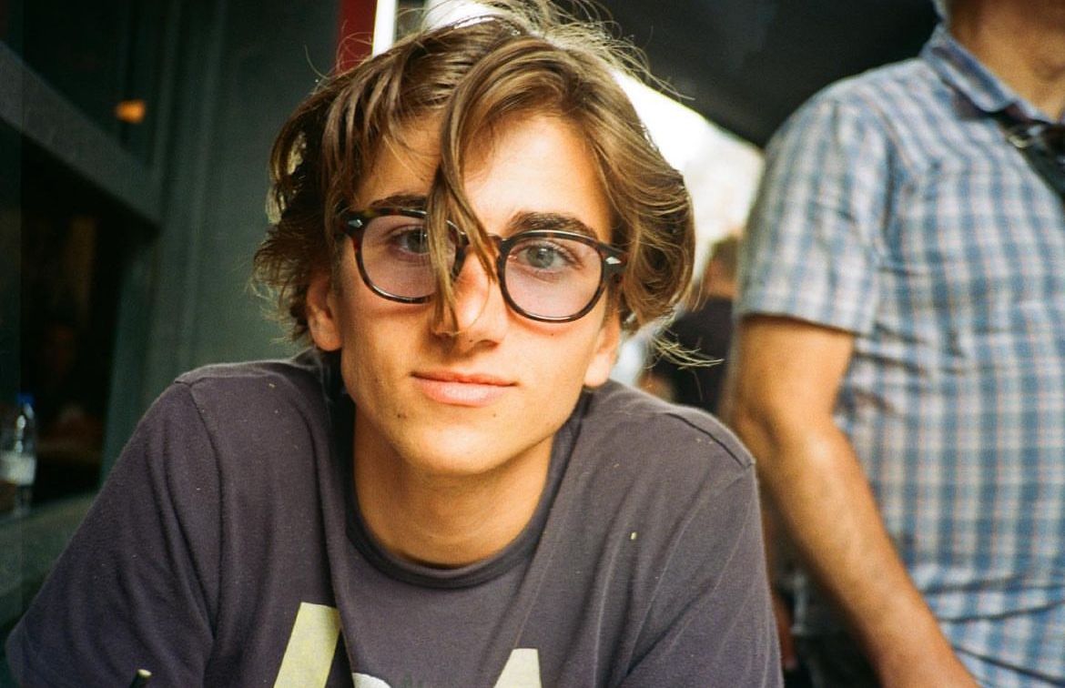 Sebastian Croft actor biografía sexualidad pareja