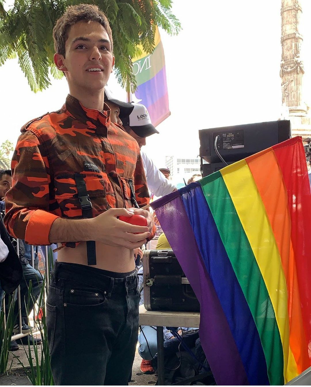 joaquín bondoni marcha orgullo lgbt