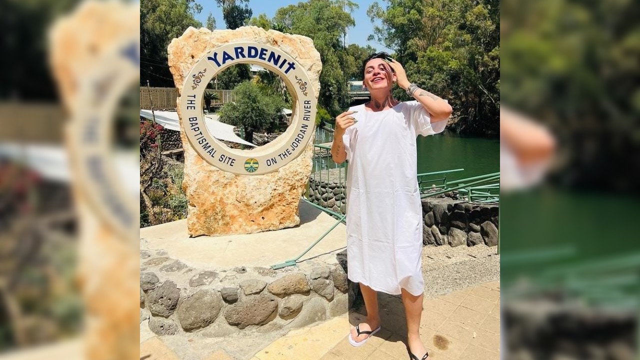 kunno-bautizo-rio-jordan kunno influencer bautizo río jordán en Israel