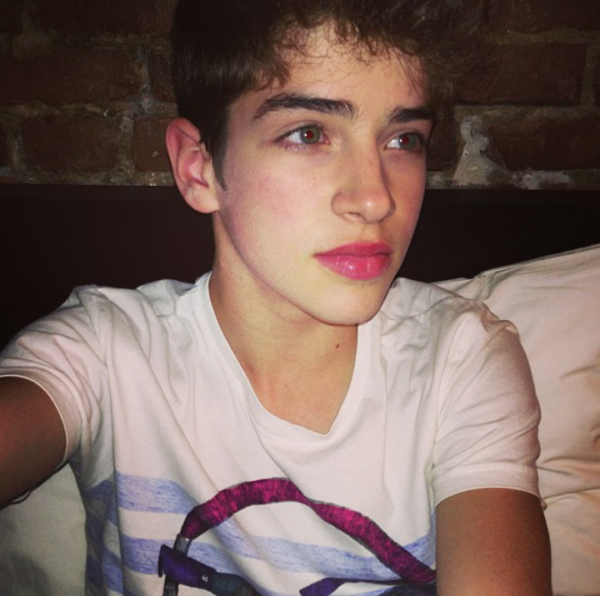 manu ríos selfie fotos evolución 2014