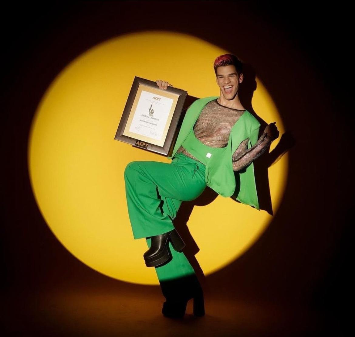 Nelson Carreras actor y cantante premio ACPT