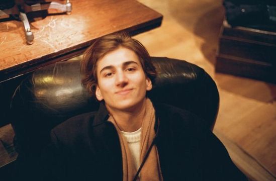 sebastian croft retrato fotos evolución ben heartstopper