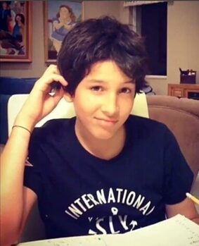 sebastián yatra fotos evolución puberto