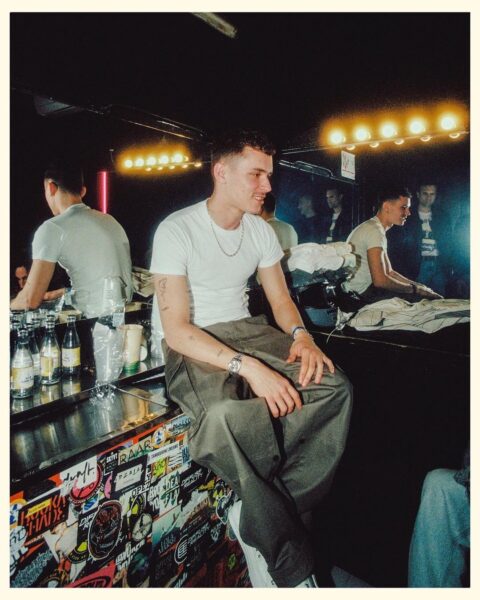 arón piper fotos transformación cantante junio 2022