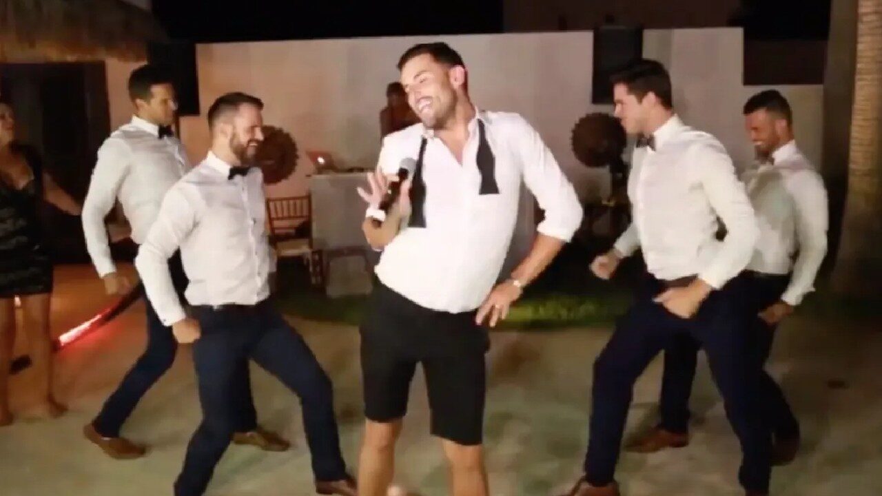 Hombre gay baila Crazy in Love de Beyonce a su esposo en su boda