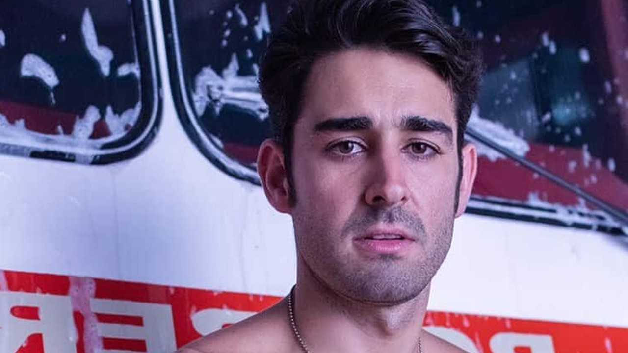 Daniel Gama Moreno actor personaje gay en Donde hubo fuego