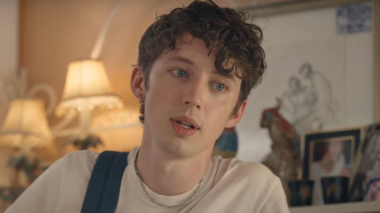 famosos famosas preguntas incómodas lgbt periodistas troye sivan