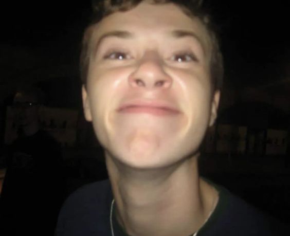 joseph quinn evolución fotos adolescente