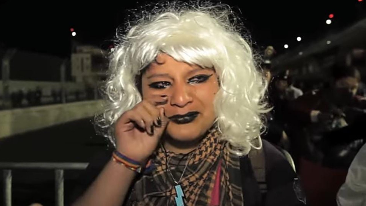 Lady santa meme drag fan de lady gaga llorando