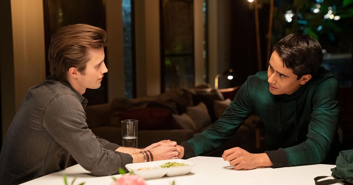 Love Victor relación gay razones por las que fracasa 