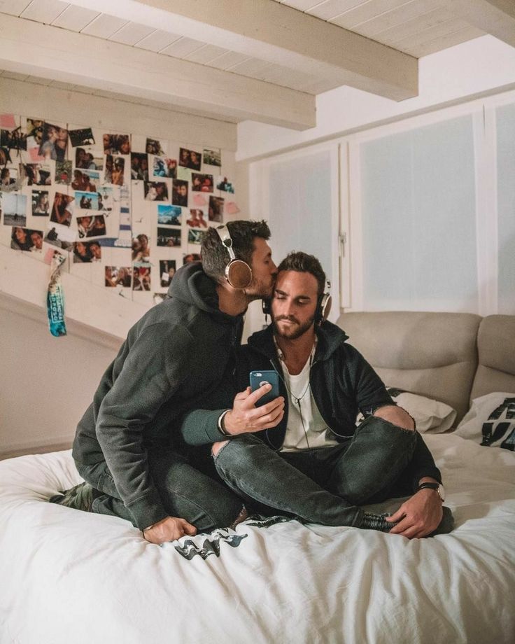 Pareja gay departamento