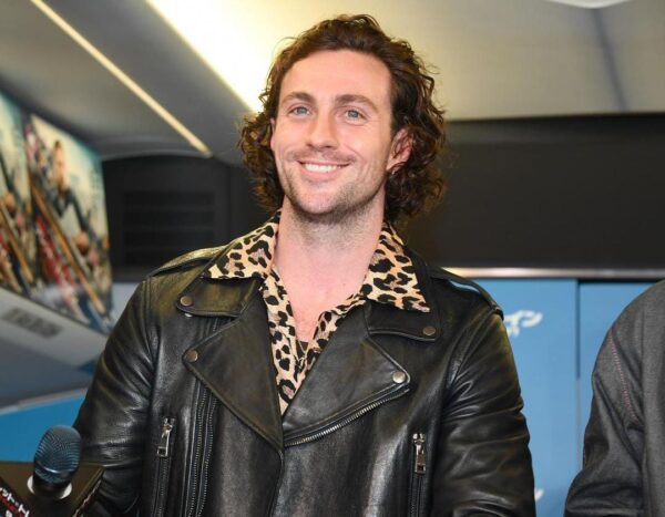 aaron taylor-johnson bullet train tangerine