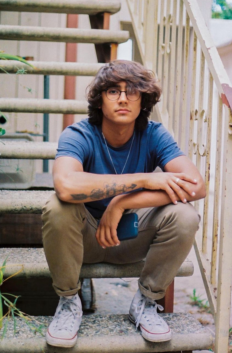 actor love victor salazar cabello largo