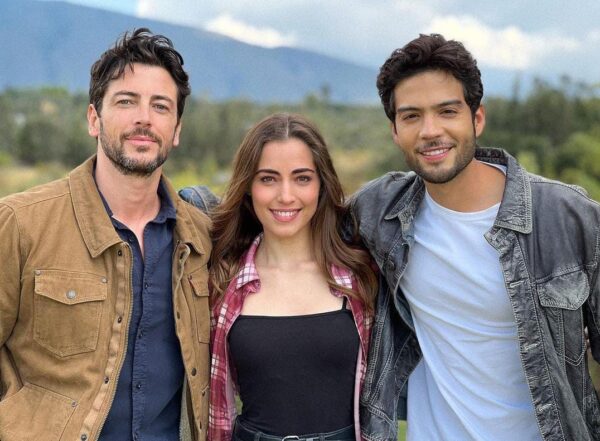 Ángel de Miguel Pasión de gavilanes