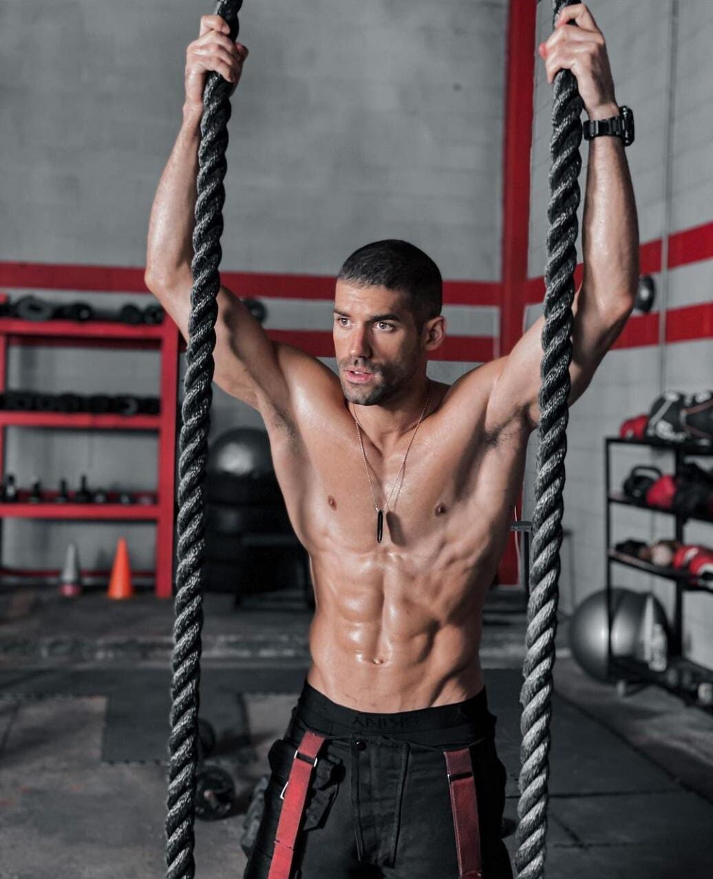 antonio sotillo foto molina netflix donde hubo fuego