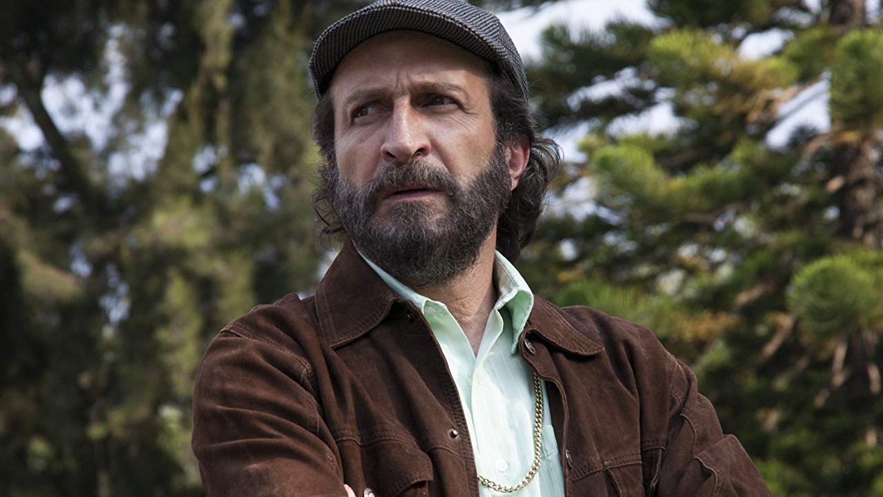 daniel giménez cacho personaje gay gabriele trabajando un día en particular