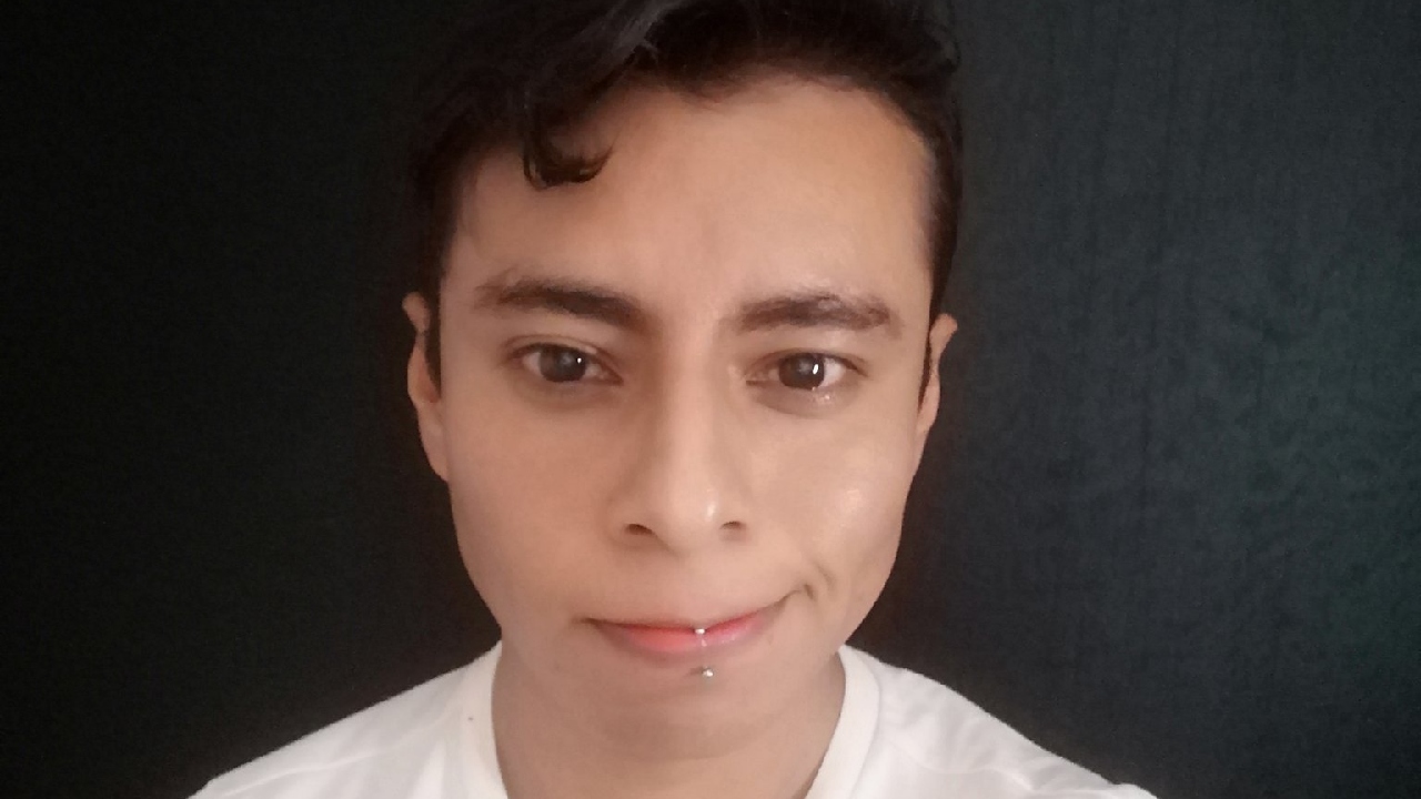 Fred Olea psicólogo especializado VIH